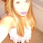 Flore-anne - Escort bi à Tenneville Profil de Flore-anne, 36 ans, Escort bi à Tenneville (Luxembourg)