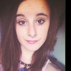 Helga - Escort bi à Engis Profil de Helga, 22 ans, Escort bi à Engis (Liège)